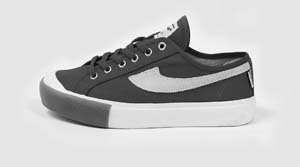 5 Sneakers Lokal Yang Wajib Lo Miliki